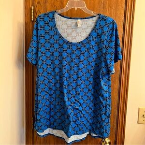 Lularoe Blue Print Top - 3XL